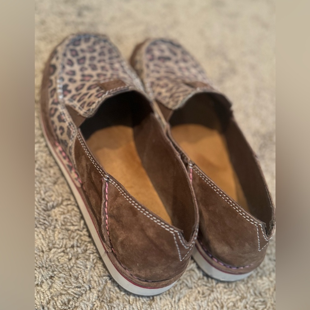 Women’s Ariat Cheetah Cruisers